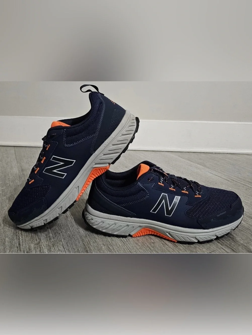 NEW IN THE BOX Men’s New Balance 510 Navy Blue Trail Running Athletic Shoes